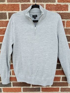 J. Crew Men's Light Gray Quarter-Zip Sweater